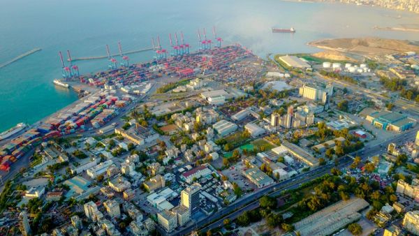 Items become the property of Customs if they go unclaimed for three months at the Beirut airport or land borders