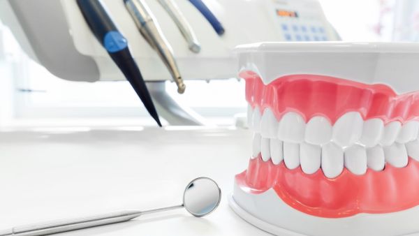 Saudi Arabia: All Dentistry Jobs to Be Saudized Starting March 2020