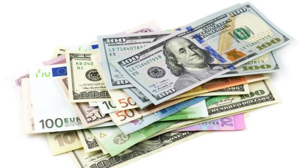 One of the most important challenges in making these treaties operational is that exporters in each country will prefer to trade in world currencies rather than national one.