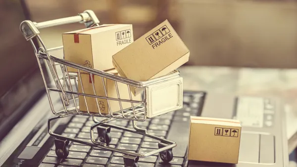 The system warns an e-commerce practitioner from making ads containing false information.