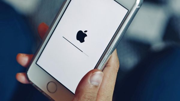 BMW Becomes First Carmaker to Use iPhone as Digital Key