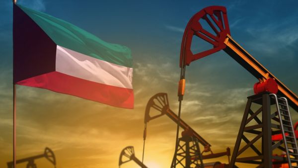Lebanon in Discussions to Import Fuel from Kuwait