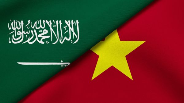 The visit comes within the framework of strengthening trade and economic ties between the business sectors in the two countries