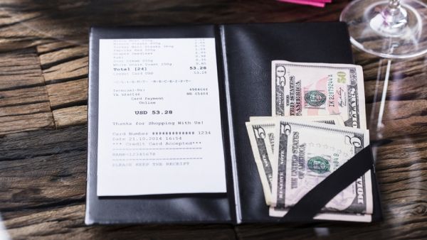 IHOP Waitress Gets an Early Christmas Gift by a Group Leaving Her $1,200 Tip