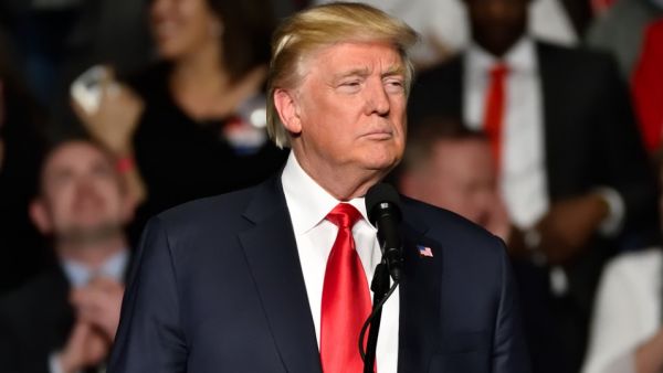 Mr. Trump threatened a 10 percent tariff on about $300 billion in imports, or almost all of the Chinese goods that had not yet been taxed.