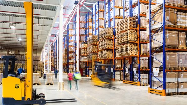 UAE: Non-Oil Business Slips to New Record Low in October