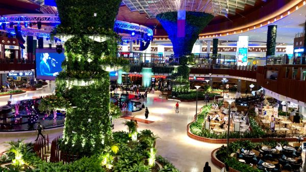 The retail sector is undergoing significant changes with the emergence of e-commerce across the GCC countries.