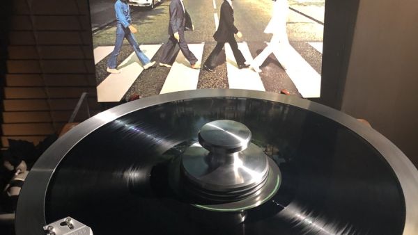 Spinning The Beatle’s Abbey Road  (Twitter)