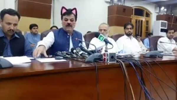 This Pakistan government leaving the cat filter on during a live broadcast (Twitter)