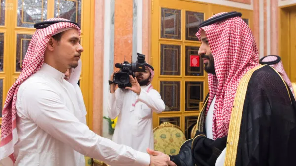 ولي العهد السعودي يعزي عائلة خاشقجي