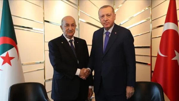 أردوغان : "الرئيس الجزائري قال لي بأن فرنسا قتلت 5 ملیون جزائري"