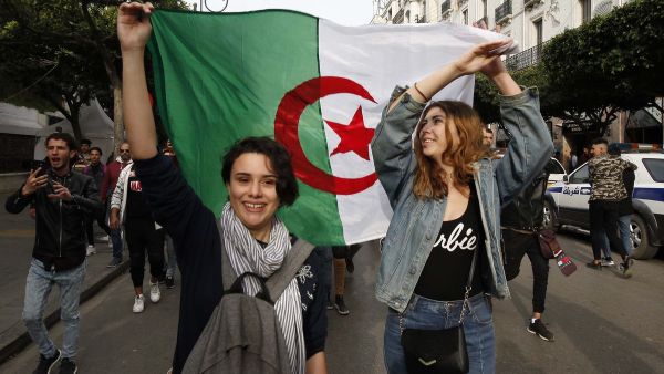 الشعب لن يعود إلى منزله بحجة أننا في شهر رمضان