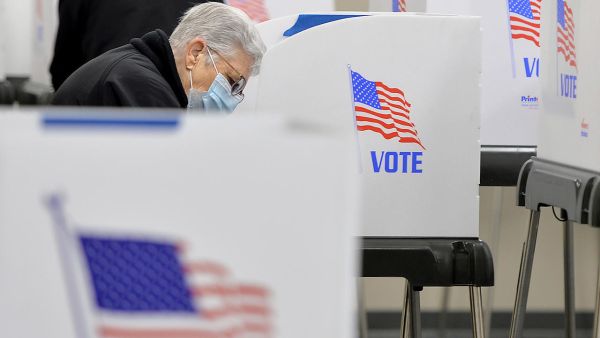 نيويرك بدأت بالتصويت للرئيس