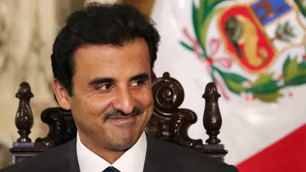 الشيخة جواهر قدمت في قصر العلم بمدينة مسقط، التعازي إلى السيدة الجليلة عهد بنت عبدالله بن حمد آل بوسعيدي