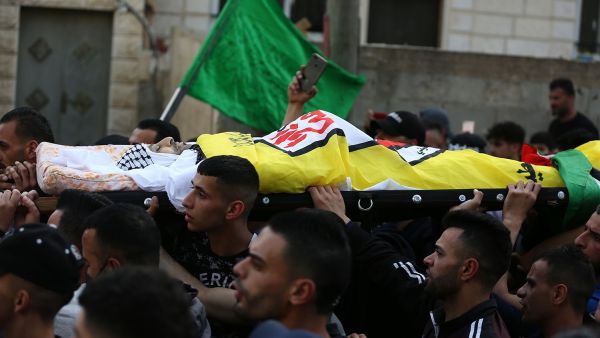 استشهاد شادي عمر لطفي سليم 41 عامًا برصاص قوات الاحتلال 