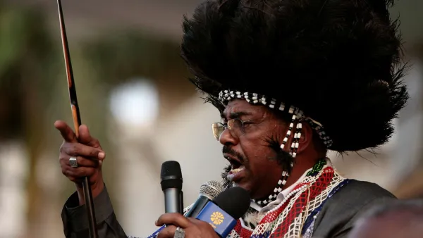 يحتجز البشير في سجن كوبر بالعاصمة السودانية الخرطوم.