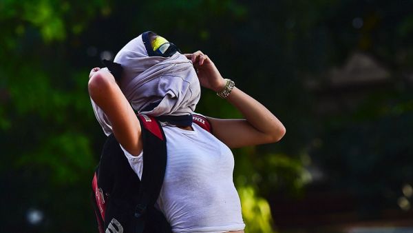 تشهد فنزويلا أزمة سياسية عميقة منذ أشهر تتلخص بنزاع بين الرئيس نيكولاس مادورو ورئيس البرلمان المعارض خوان غوايدو