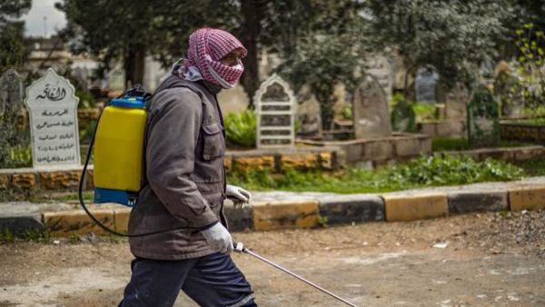  أسعار القفازات الطبية وقفازات النايلون ارتفع مع ارتفاع المطهرات والكمامات