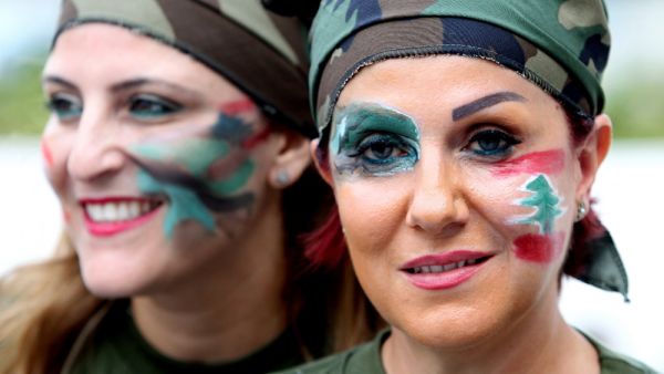 "لدينا فرصة تاريخية من خلال المبادرة التي أطلقها الرئيس إيمانويل ماكرون".