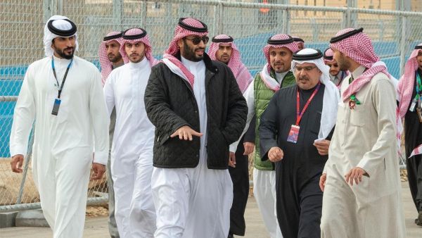 الأمير محمد بن سلمان برفقة الأمير سلمان بن حمد آل خليفة في موسم الدرعية