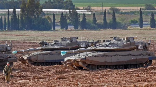 إسرائيل تغلق معبر كرم أبو سالم على خلفية تواصل إطلاق بالونات حارقة من غزة