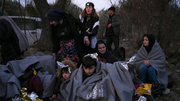 المهاجرون عند الحدود اليونانية