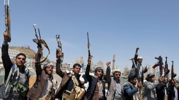 الجيش اليمني يعلن تدمير 4 مخازن أسلحة للحوثيين