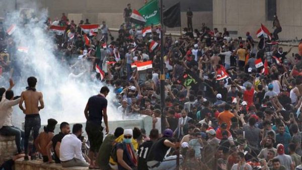 اعتقال شبكة استخبارية اماراتية في ساحة التحرير تضم لبنانيين