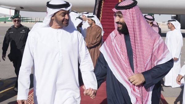 بيان سعودي إماراتي يستنكر "حملات تشويه" ضد أبو ظبي باليمن