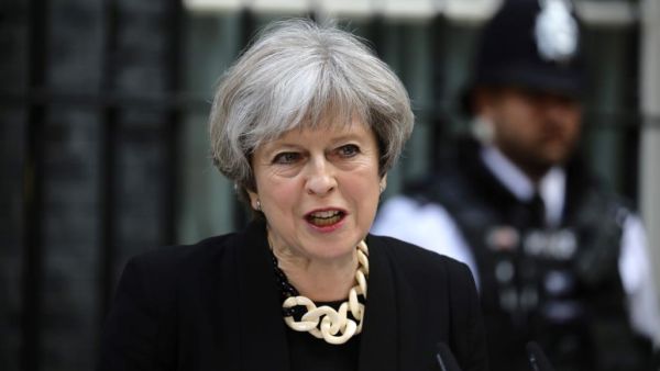 رئيسة الوزراء البريطانية تيريزا ماي