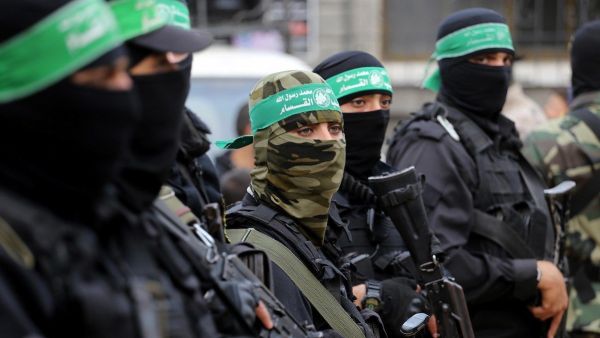 ضابط إسرائيلي يطالب بتنفيذ طلبات حماس لإبرام صفقة تبادل الأسرى