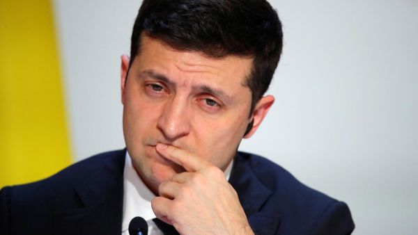  الرئيس الأوكراني فولوديمير زيلينسكي