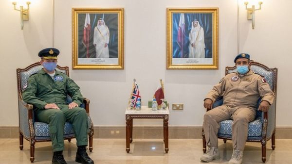قطر وبريطانيا توقعان اتفاقية عسكرية مبدئية لتعزيز التعاون الدفاعي