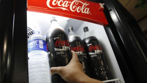 لدى "كوكا كولا" 86200 موظف منهم حوالي 10100 في الولايات المتحدة