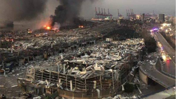 مجلس الدفاع الأعلى في لبنان يوصي بتولي الجيش مسؤولية الأمن في بيروت "المنكوبة"