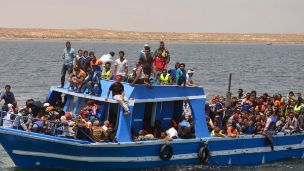 السلطات الاسترالية تلقي القبض على عراقي بتهمة تهريب مهاجرين