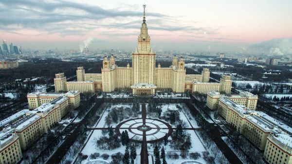 الكرملين يوضح سبب قبول موسكو لاعتذار باكو بعد إسقاط مروحية روسية