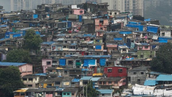 إجلاء 3500 شخص بعد اندلاع حريق في مجمع تجاري في مومباي