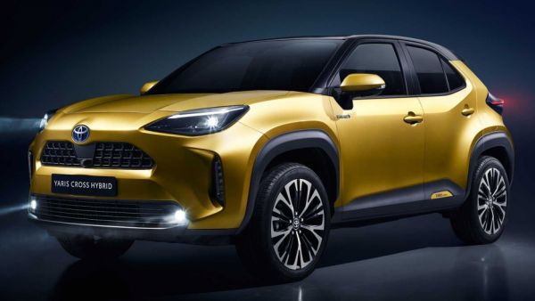 تويوتا تكشف عن يارس كروس، أصغر سياراتها الـ SUV