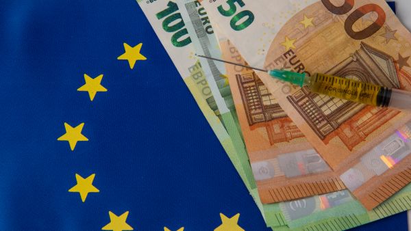 الفائض التجاري لمنطقة اليورو يتسع مع تعافي الصادرات أكثر من الواردات