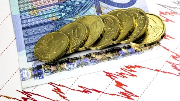  أعلنت الصين أقل عدد من حالات الإصابة الجديدة منذ أواخر يناير مما قاد كثيرين للاعتقاد بأن التفشي الذي أدى لاضطراب واسع النطاق في أكبر شريك تجاري لأوروبا