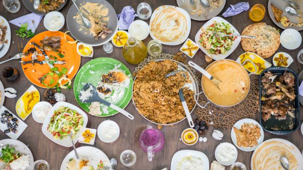 تنتج دولة الإمارات 2.7 كيلوغرام من نفايات الطعام يوميًا لكل فرد، ويرتفع هذا الرقم إلى 4.5 كيلوغرام خلال شهر رمضان