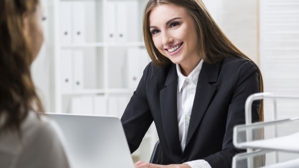 مشاركة المرأة في سوق العمل