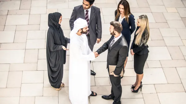 جذب المواهب خطوة مهمة يحتاجها أصحاب العمل للبقاء على دراية بها والعمل عليها بشكل استباقي