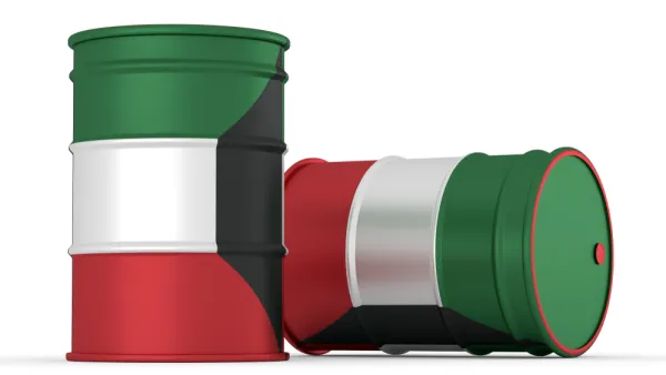 الحكومة الكويتية متحفظة جداً في مستهدفات الميزانية، نظراً لأسعار البترول المستخدمة المتحفظة، التي تقل عادة بين 40 - 50 في المائة عن سعر السوق