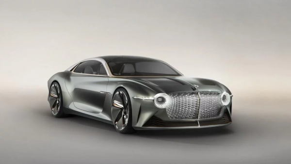 يبدو بنتلي EXP 100 GT نسخة مستقبلية من كونتيننتال جي تي