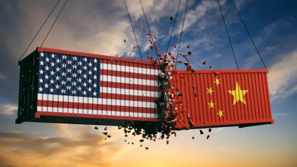 انخرطت القوّتان الاقتصاديتان الأكبر في العالم، في حرب تجارية ترجمها كل منهما بفرض رسوم جمركيّة على سلع بقيمة مئات مليارات الدولارات