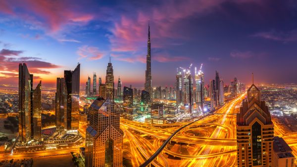 دبي تنجز 29 مشروع عقاري في 10 أشهر بقيمة 7.6 مليارات