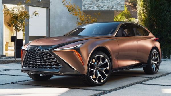 لكزس تعمل على 3 سيارات جديدة وSUV رياضية خارقة
