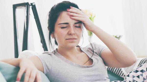 أعراض الحمل بعد تلقيح البويضة بيومين لكل من يسال